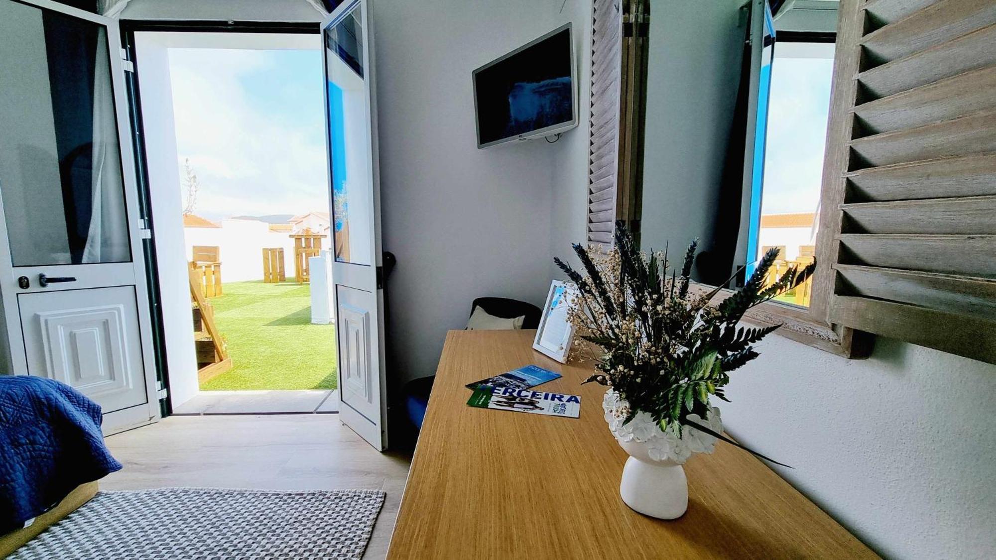 Farol Guesthouse Ангра-ду-Эроижму Номер фото