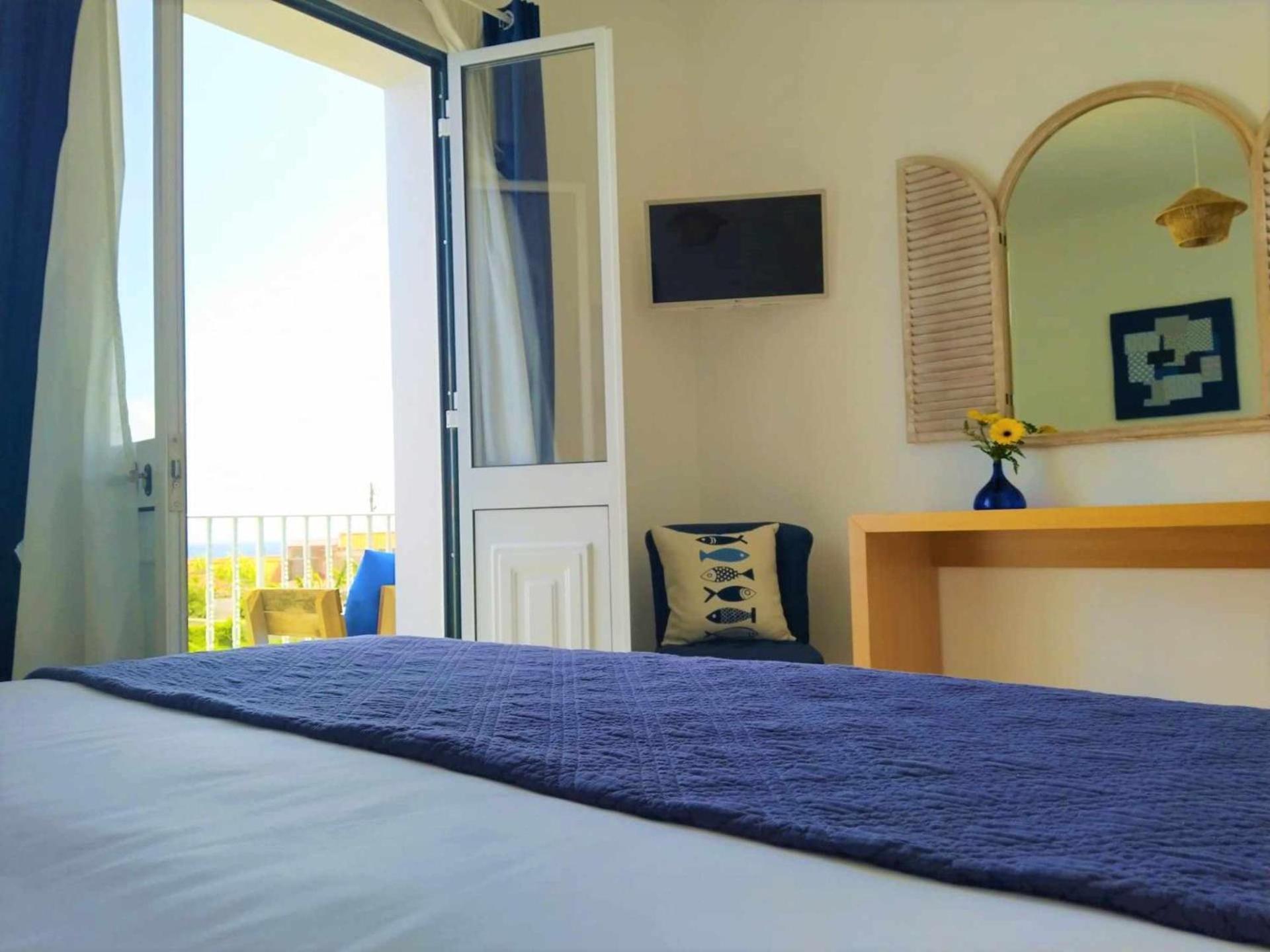 Farol Guesthouse Ангра-ду-Эроижму Номер фото